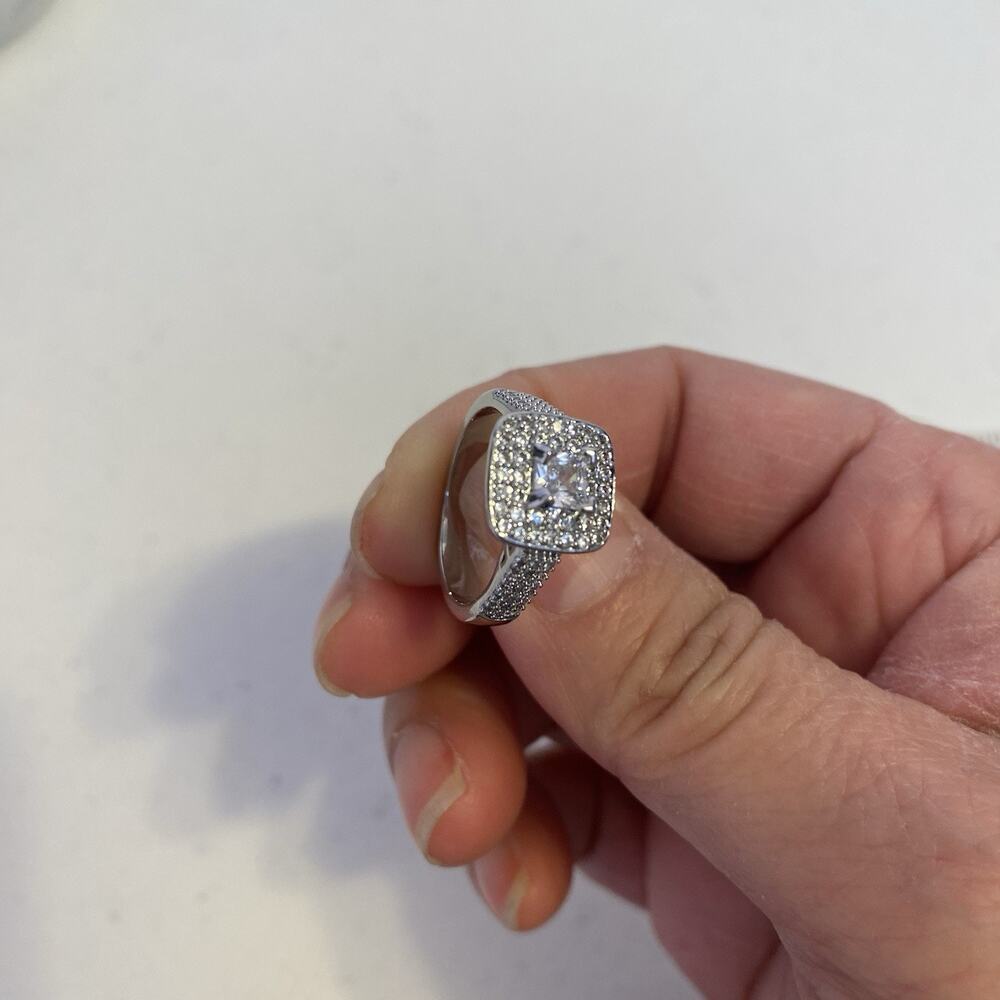 Silver White Gold Plated CZ Halo Engagement Rings Wedding Anniversary Sz6-10 New - Picture 2 of 6